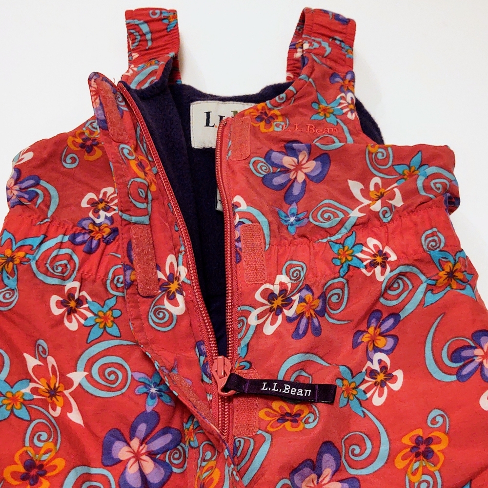 Snowsuit - Picture 2 of 4